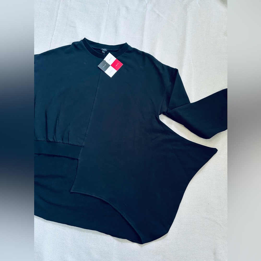 Concept Asymmetrical Black Sweatshirt New - Picture 2 of 6